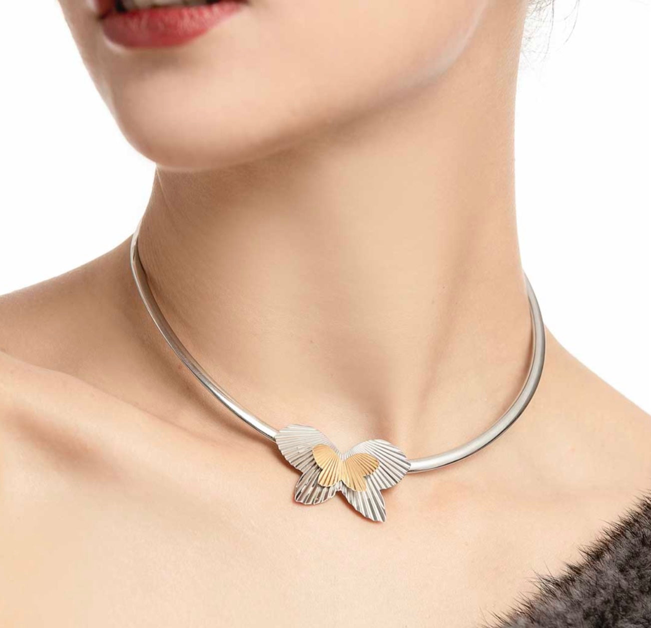 Butterfly Choker