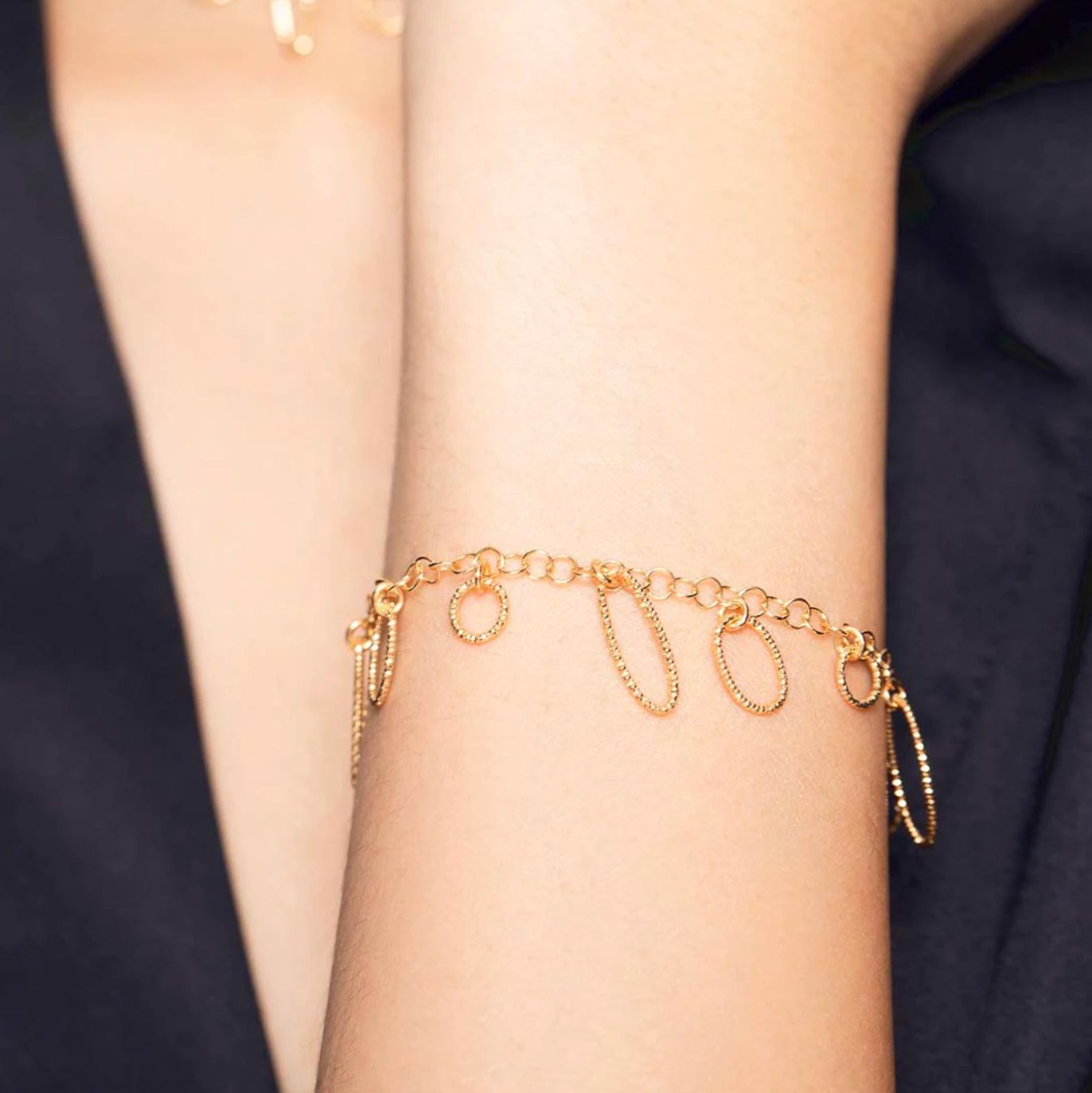 Circles Chain Bracelet Gold
