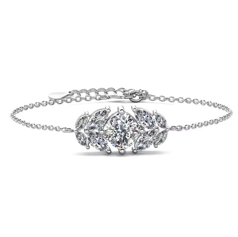 Leaf motif bracelet