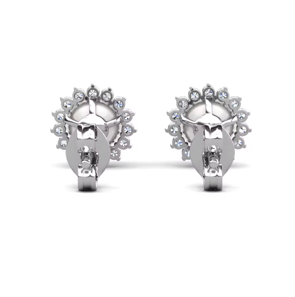 Flower motif pearl earrings